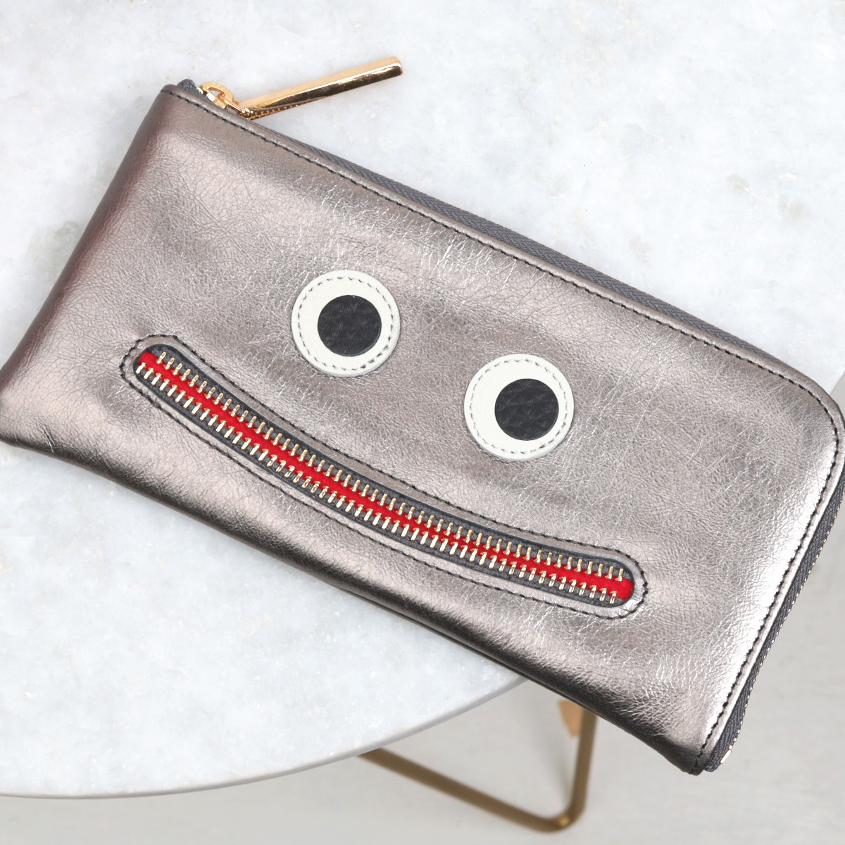 【ミラーメタリック/ニッコリL字長財布】思わずニッコリ笑顔になってしまう/薄マチ軽量のモンスターL字財布/L字長財布