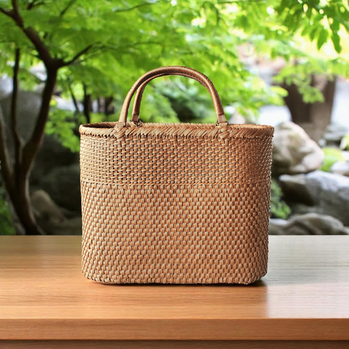 山葡萄のバッグ　A4収納可能 A4バインダーがすっぽり入るやまぶどう籠 (網代編み/横長/大