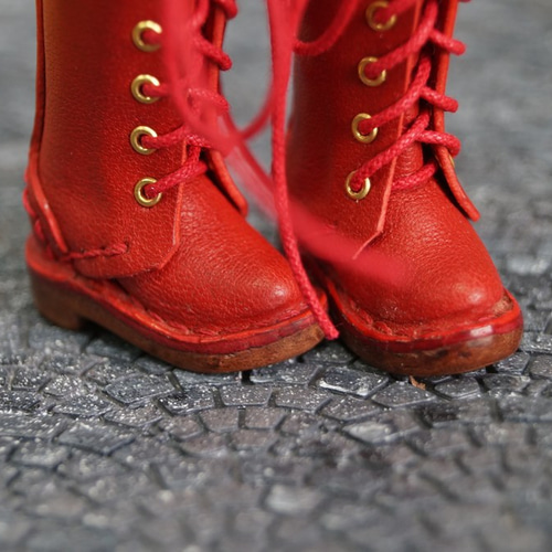 本革：1/6ドールシューズ／編み上げロングブーツ レッド／オビツ24