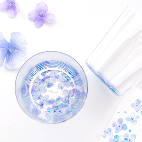【底に水彩花と名入れ】　花咲くグラス／紫陽花／AN825-aj／Creema限定 5枚目の画像