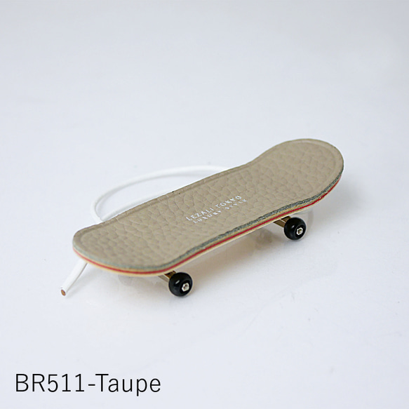 本革スケボーチャーム  キーホルダー レザー小物 / BR511 10枚目の画像