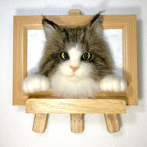 ノルウェージャンフォレストキャットの猫のフレーム猫 羊毛フェルト 猫