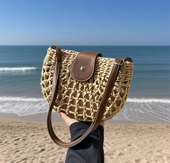 【azuページ】作家作品 網代 ショルダーバッグ【茶】夏 バッグ 夏の海辺にぴったり！草編みバッグ 大人気 2025春夏 ショルダーバッグ