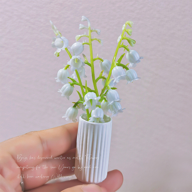 PORZELLAN Austria LILIEN ミニチュア花瓶 ビスクドール用