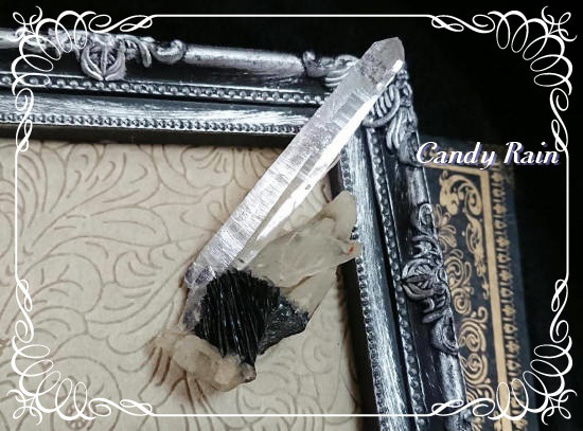 アイアンローズ(ヘマタイト)共生・水晶クラスター原石～Type.A