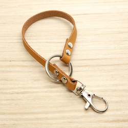 キーリング  細い ベージュブラウン 革 ハンドメイド キーホルダー チャーム バッグ バッグホルダー ストラップ 2枚目の画像