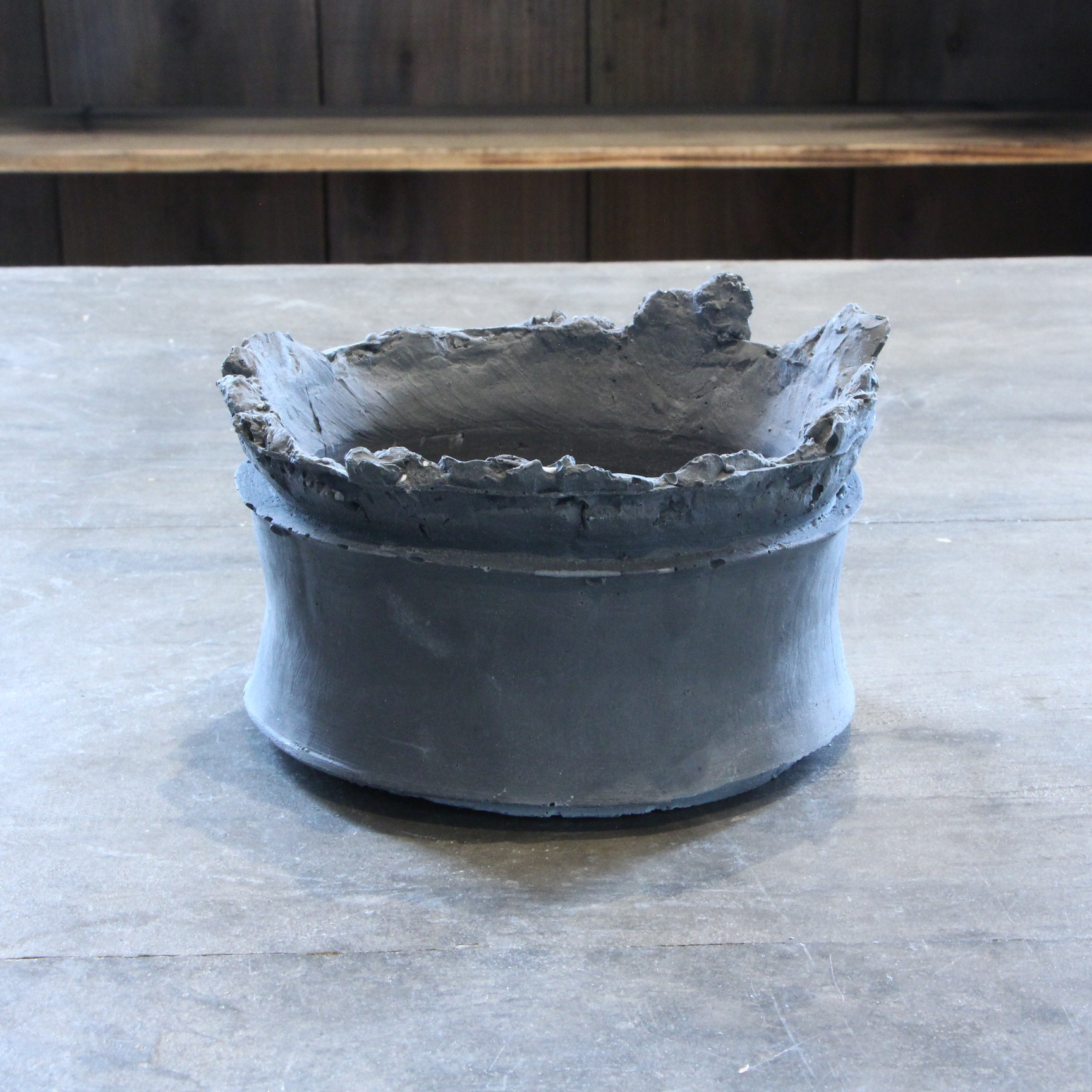 ナチュラルな質感の植木鉢①｜コーデックス、アガベなどにも