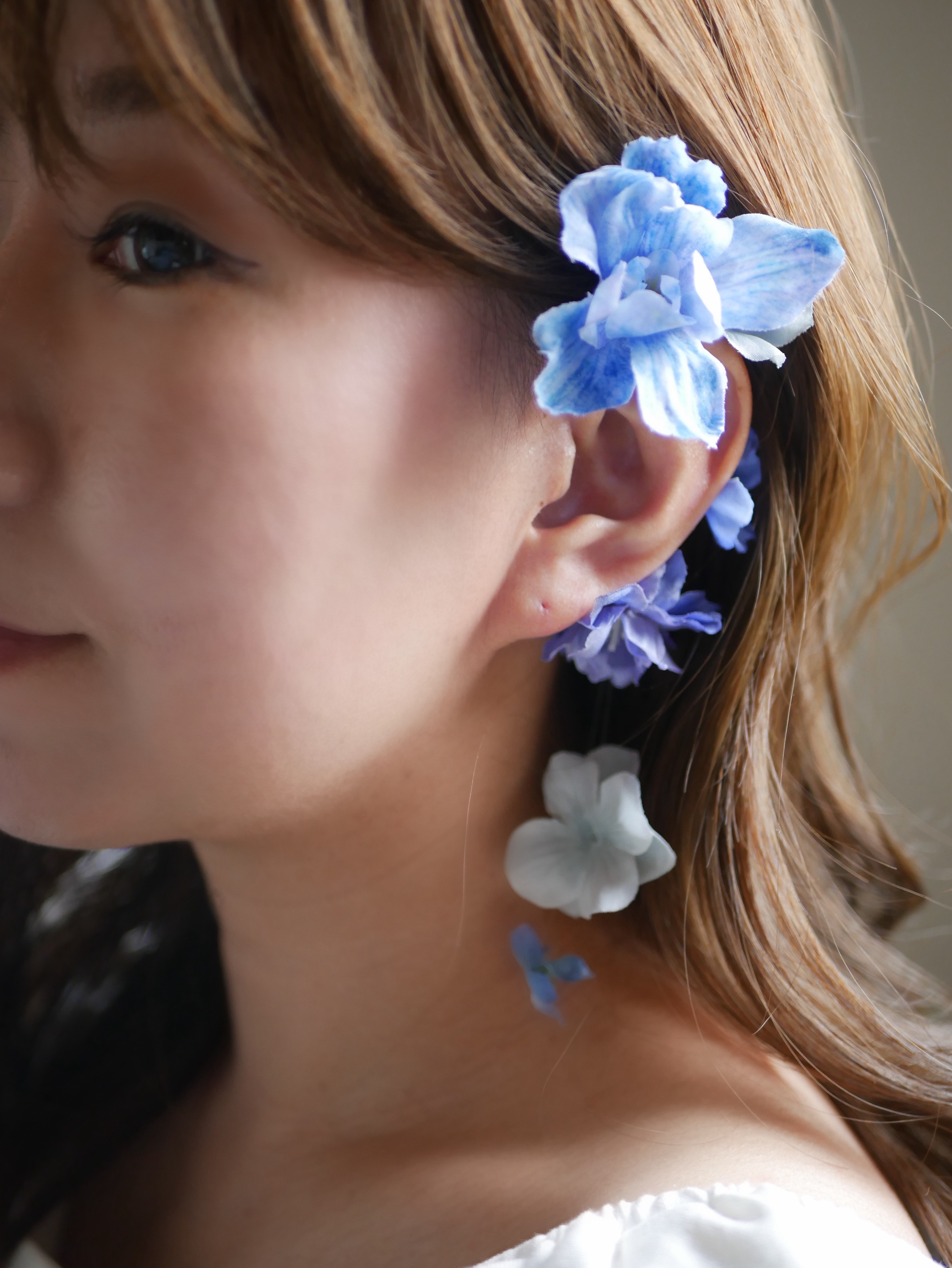 【アンナ】フラワーイヤーカフ　イヤーカフ　造花イヤーカフ　ウェディングアクセサリー