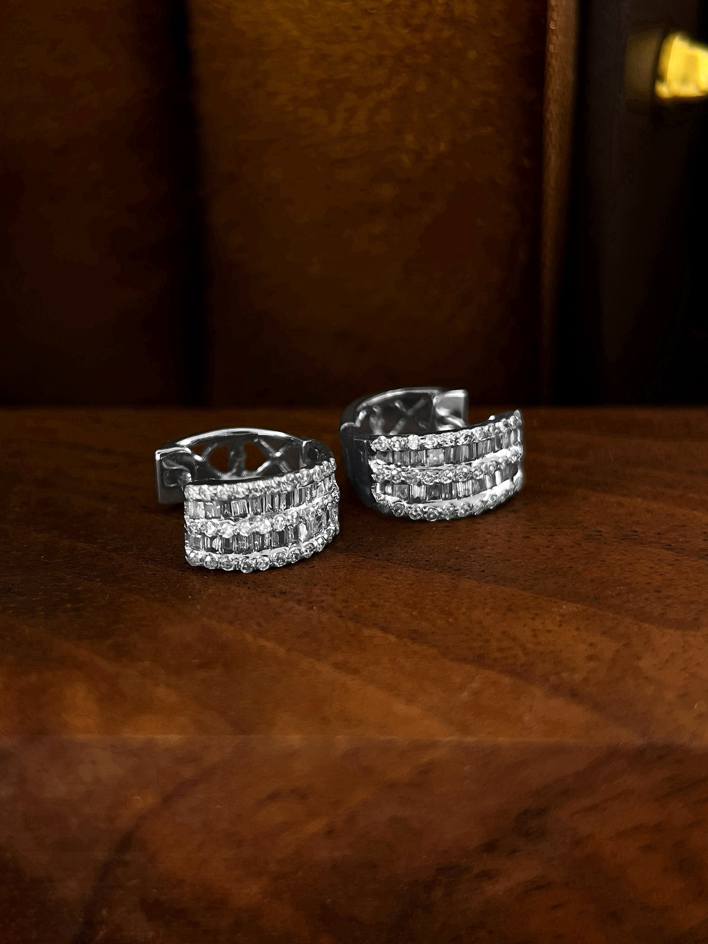 天然ダイヤモンドフープピアスk18　0902