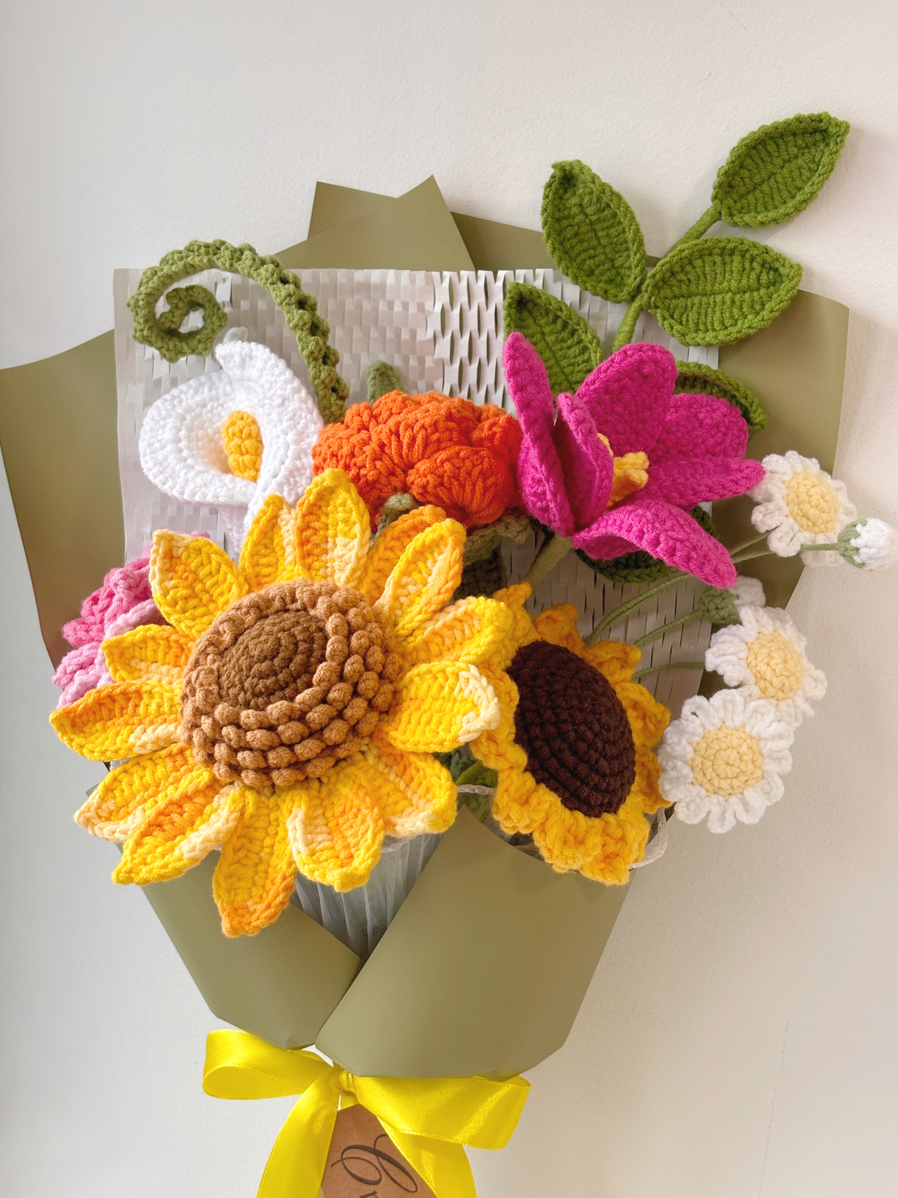 手編み 向日葵の花束｜母の日・誕生日・卒業祝いにぴったりなギフト