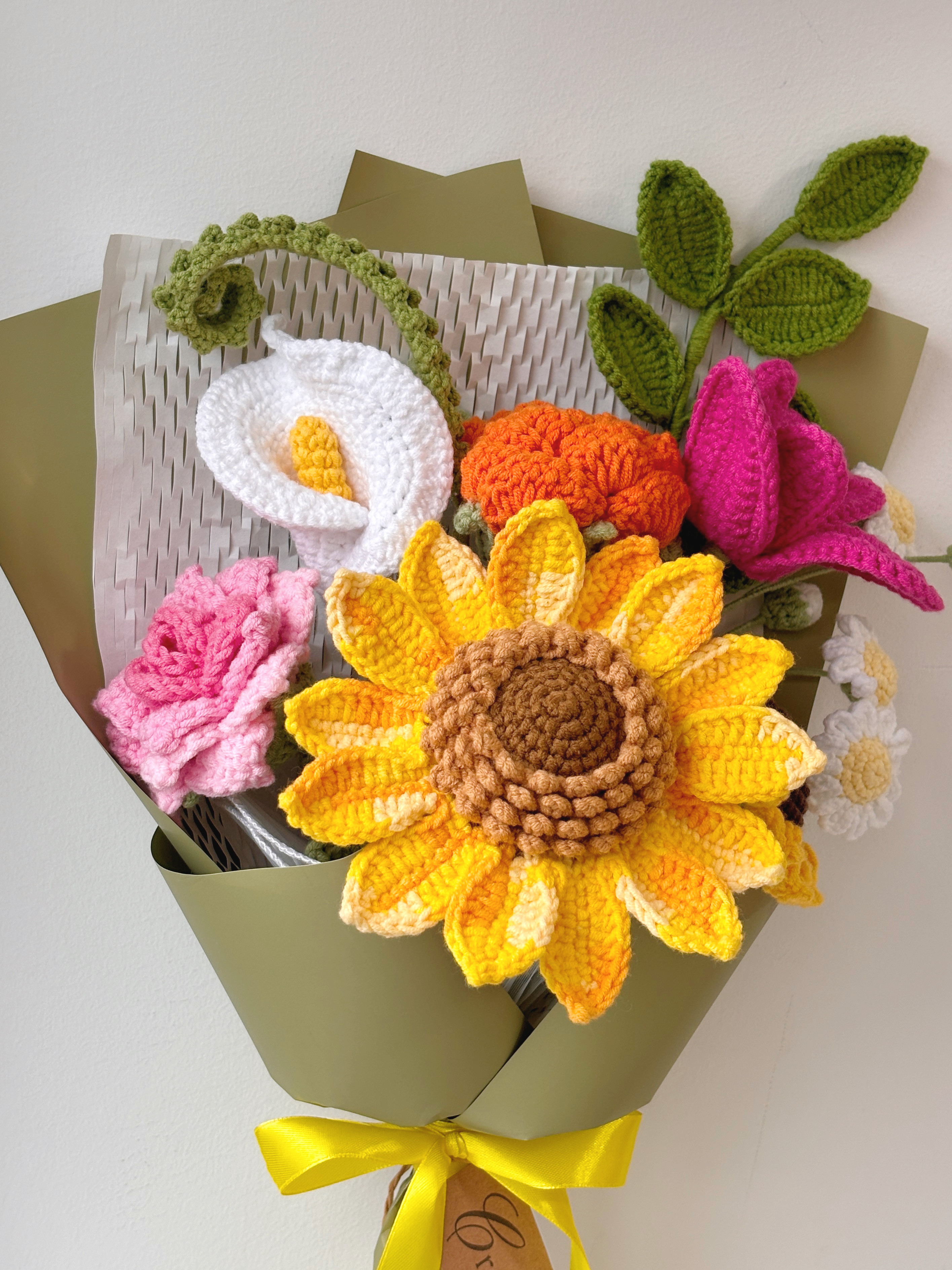 手編み 向日葵の花束｜母の日・誕生日・卒業祝いにぴったりなギフト