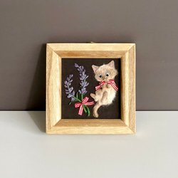 絵画 。手描き【かわいい猫たちが花、ワイン、果物のテーブルを囲んでいる】 絵画 。手描き【かわいい猫たちが花、ワイン、果物のテーブルを