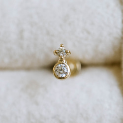 14K金 ゴールド bezel ミニマリスト  ヘリックス 軟骨 トラガス イヤリング ピアス ラブレット 1枚目の画像