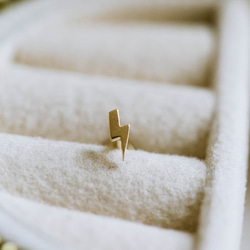 14K金 ゴールド 稲妻 ヘリックス 軟骨 アンチトラガス アウター インナーコンク イヤリング ピアス ラブレット 6枚目の画像