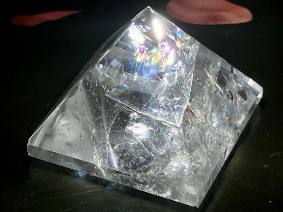 レインボー✨虹入り✨シトリン✨ピラミッド 大宇宙との融合