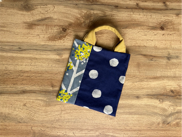 【SALE】【1点のみ】【即納】新作北欧柄パッチトートミニバック　綿麻　 2枚目の画像