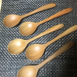 木製デザートスプーン&子供用スプーン 蜜蝋仕上げ 食洗機使え