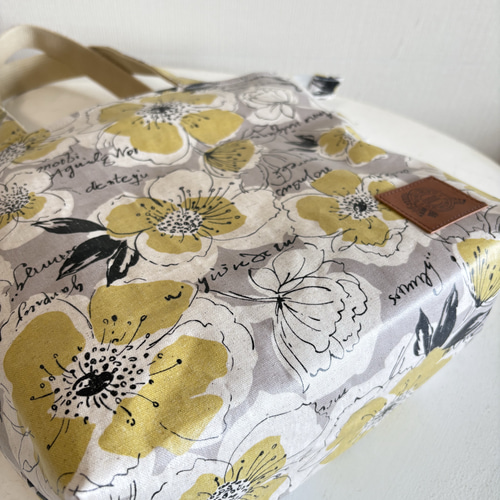 ラミネートトートバック あおりタイプ 1 トートバッグ tumugi 通販  