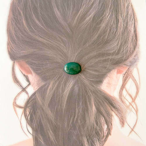 大粒のヘアゴム】上品な印象のグリーンオニキス 天然石 シンプル 上品