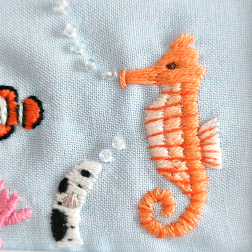 海の生き物たくさん水族館の刺繍フレーム 刺繍ファブリックパネル