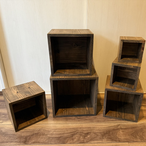 杉無垢材のナチュラルウッドキューブ｜花台・ディスプレイ・収納