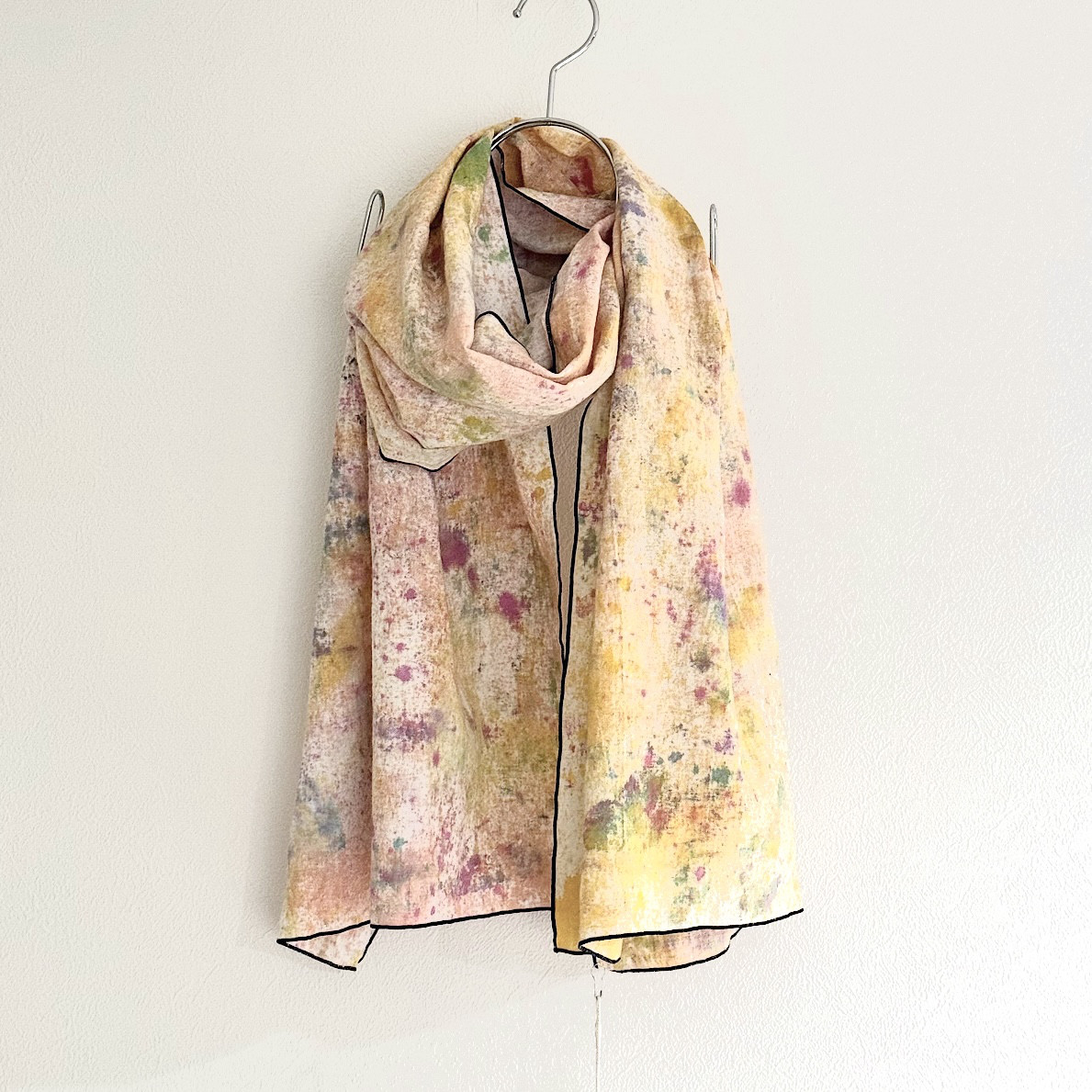 手染めの綿麻ストール / Splash orange