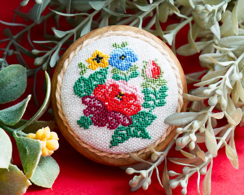 希少 パラライザー ピックレザースウェード ネイティブ柄刺繍ベスト くるみボタン 497a4d92c776fb4f2cb66cf3a47d51