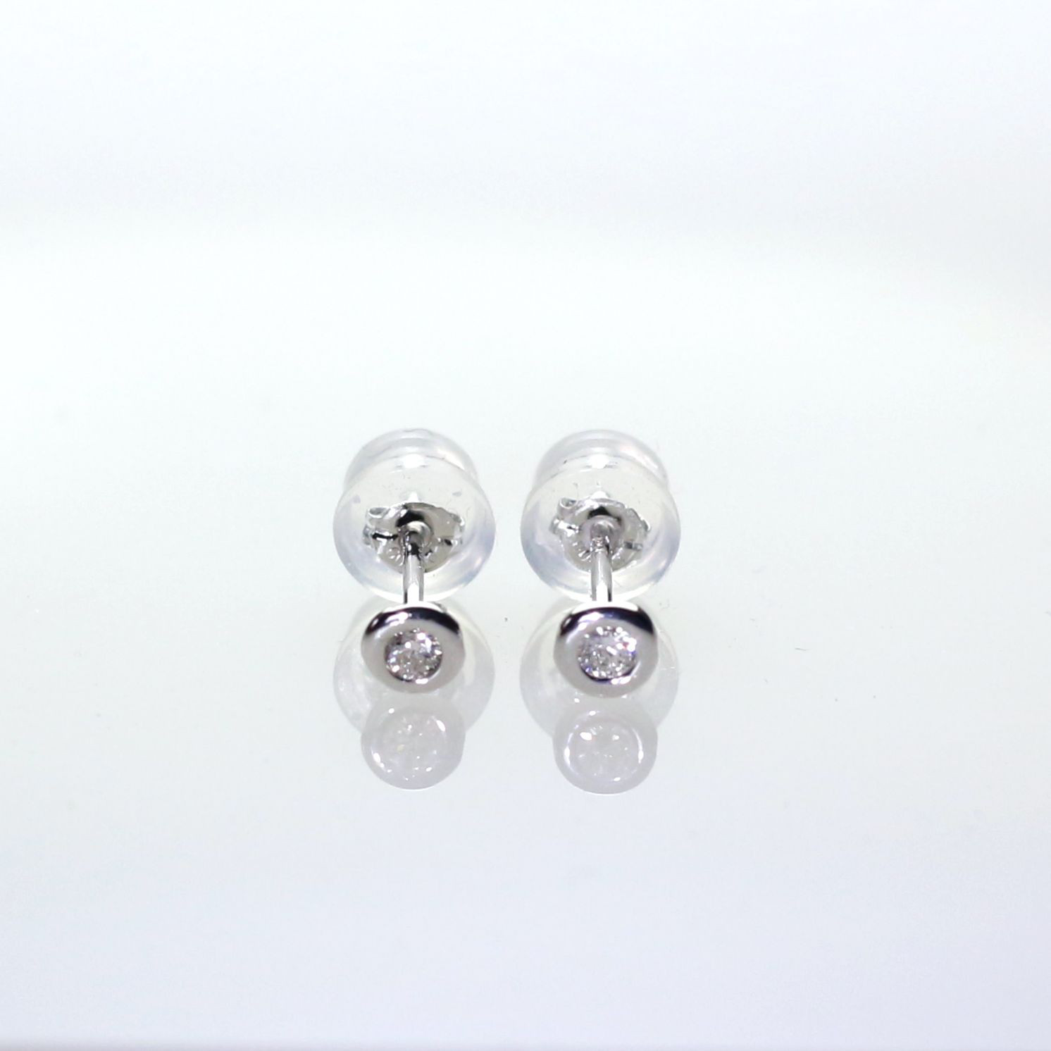 Pt900 ダイヤモンドピアス　計0.10ct