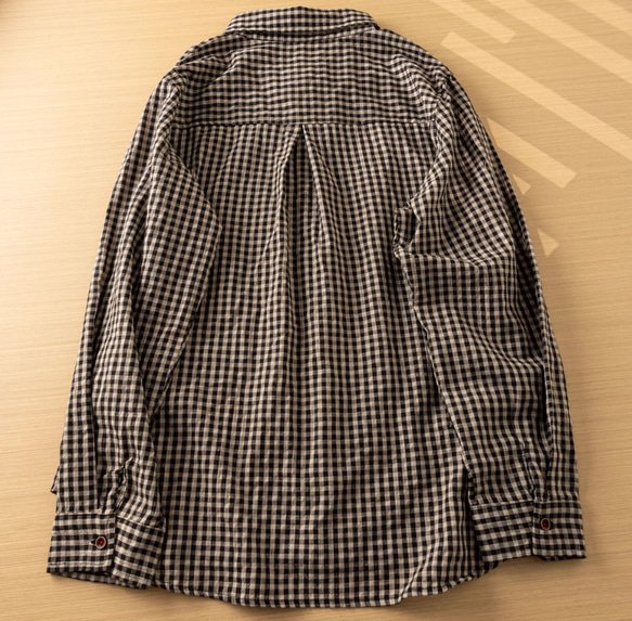 樹 *ゆったりチェックのシャツ . 綿100%長袖シャツ . カジュアルな上着 3枚目の画像