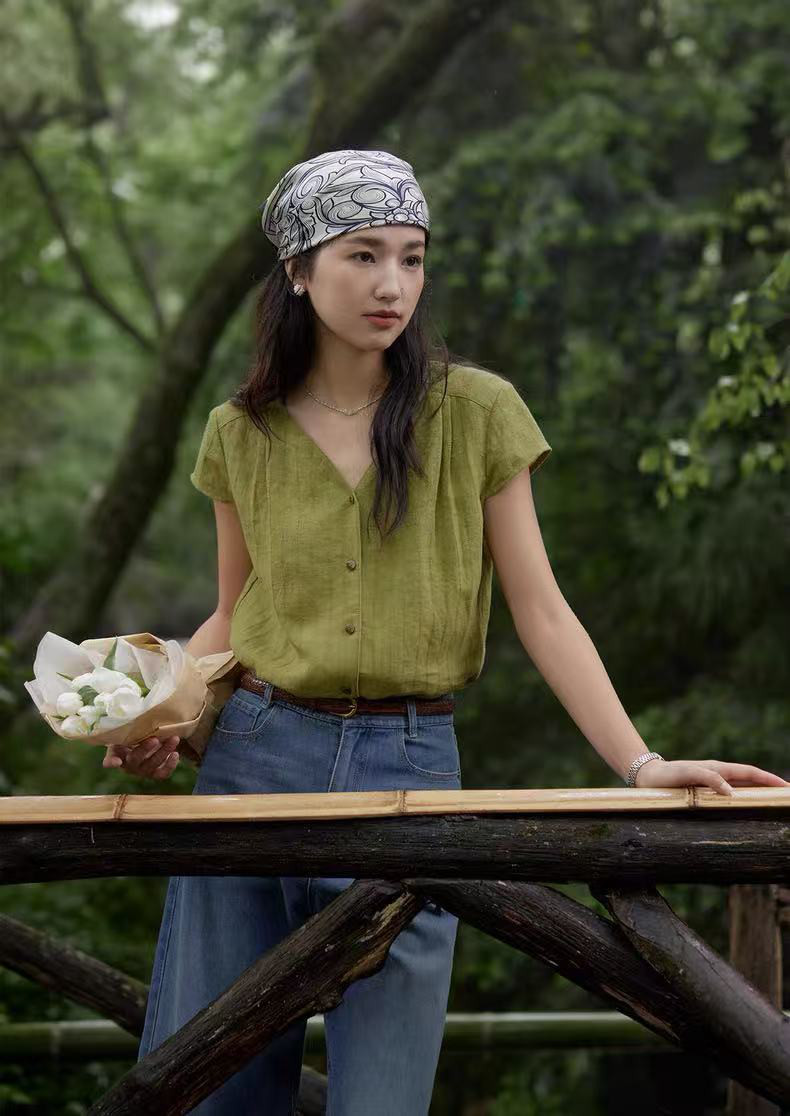 Vネックブラウス　半袖ブラウス　ストライプジャガード生地　リネン100％　二色