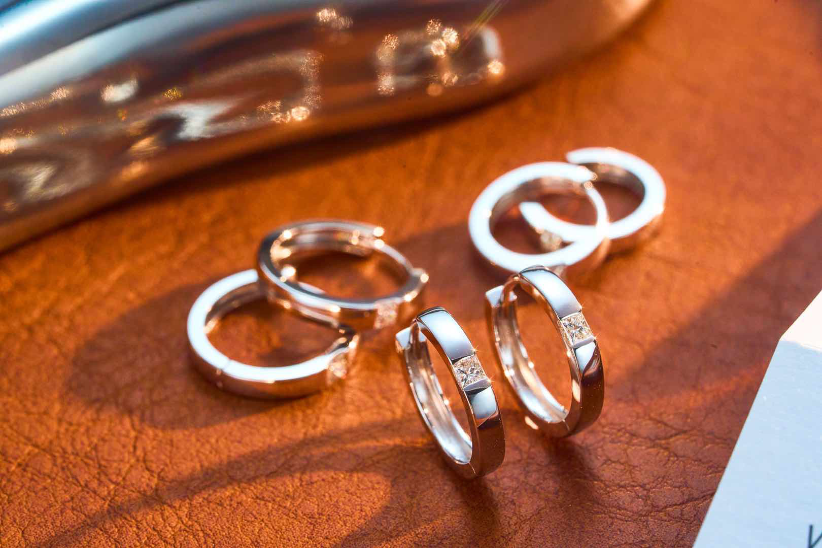 天然ダイヤモンド付きフープピアスk18