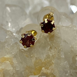 K18YG AU750 18金 天然ガーネット　スタッドピアス (計0.17ct K18YG AU750 18金 天然ガーネット スタッドピアス (計0.17ct