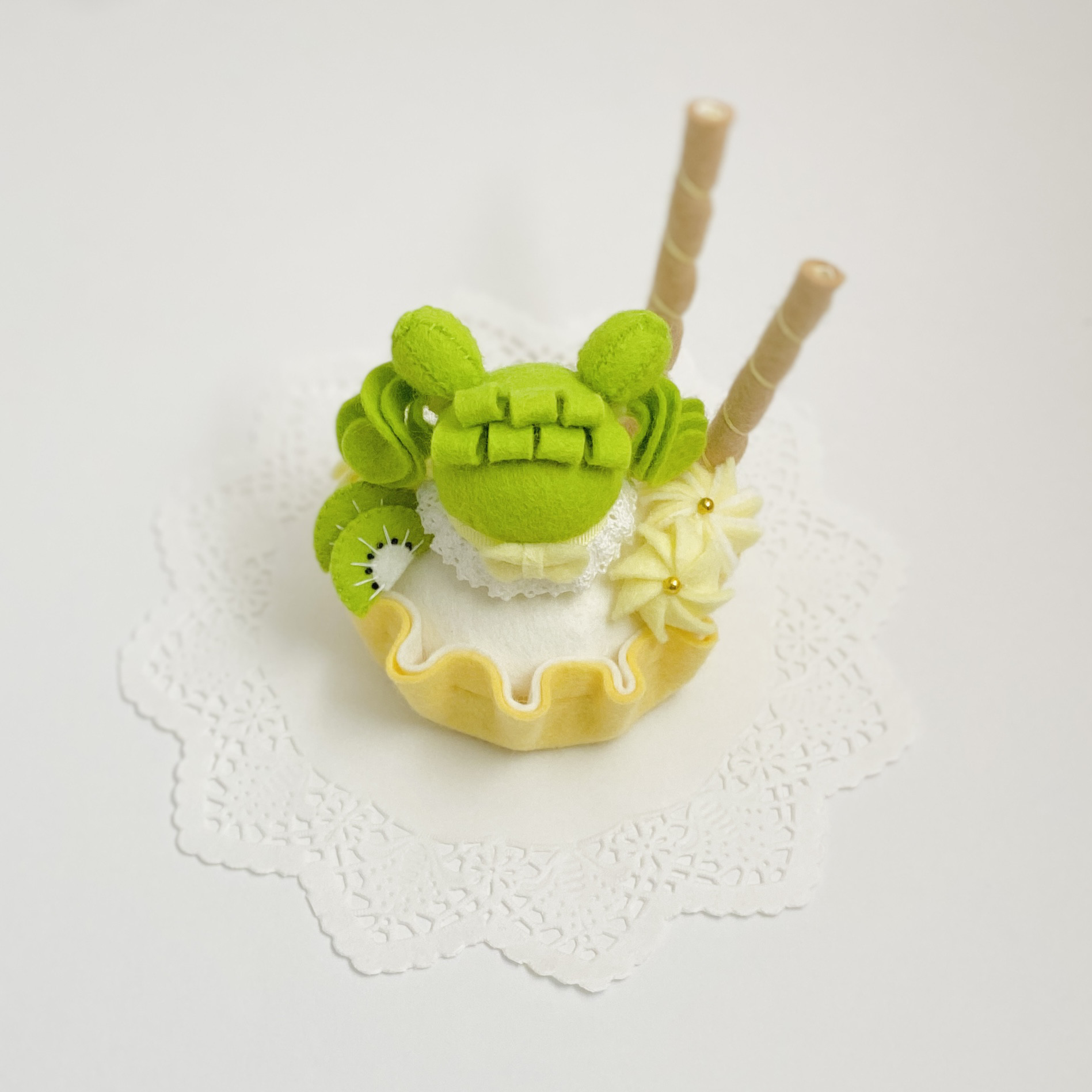 フェルトマスコット［寄り添いキウイタルトちゃん］