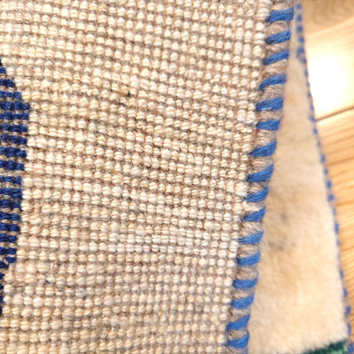 ペルシャ ギャッベ ミニマット 横42x41㎝ 馬に乗るカシュガイ族 T7701