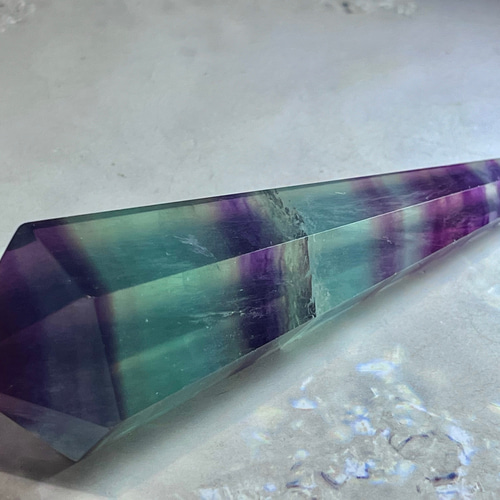 マルチカラー✿*:・キャンディフローライト 蛍石 ラフストーン 原石