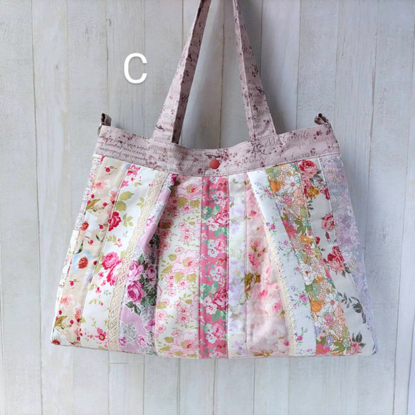 薔薇のトートバッグ(A4サイズ)★ピンク･パープル系パッチワークバッグ★ミニポーチ付【Creema限定】 8枚目の画像