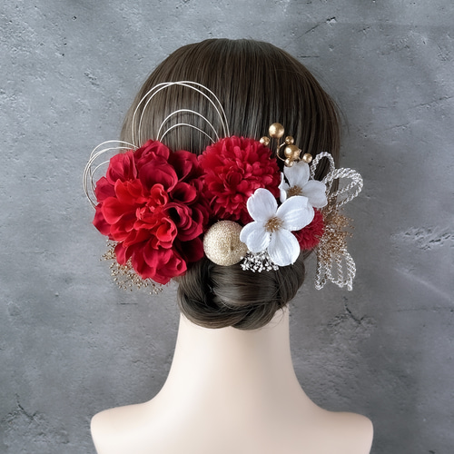 深紅ダリアと白の髪飾り 結婚式 成人式 花嫁 和装 振袖 卒業式 白無垢