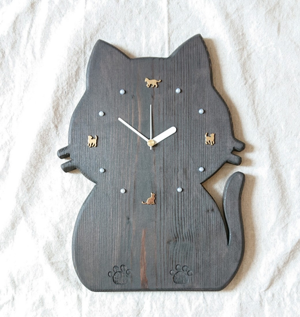 黒猫の掛け時計(ダークブラウン ／ ネコ in ネコ)