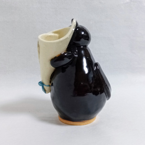 クロネコ 花束の一輪挿し 陶器 花器 花瓶 黒猫 一輪挿し・花瓶・花器