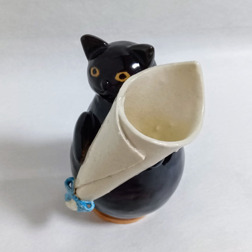 英国ヴィンテージ　陶器ペア黒猫一輪挿し クロネコ 花束の一輪挿し 陶器 花器 花瓶 黒猫 一輪挿し・花瓶