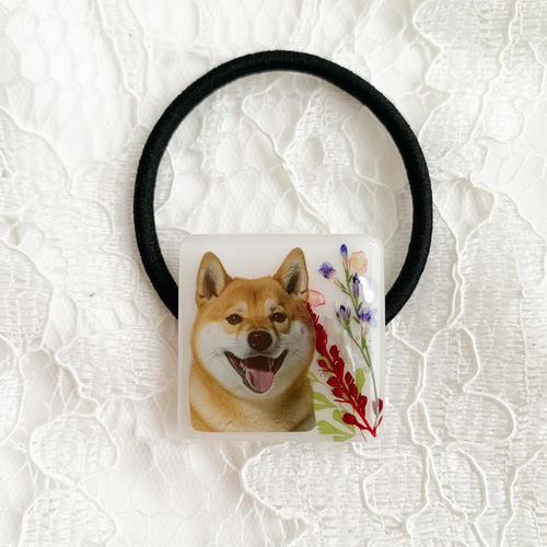 レジンヘアゴム ワンちゃん いちご畑のワンちゃんハートレジンレジン