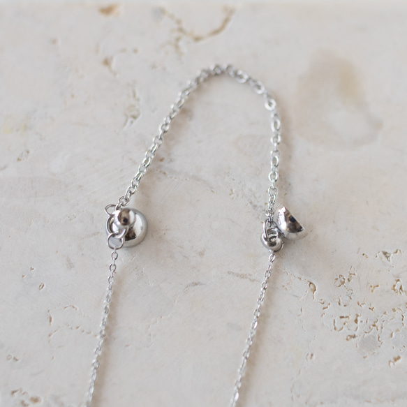 【 ステンレス 】ワンタッチブレスレット / 小さなハート / ブラック 4枚目の画像