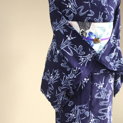 美品　綿絽　浴衣　紺　本染　トールサイズ トールサイズ 浴衣 紺藍地に水玉 注染 総手縫い仕立て 裄丈69cm