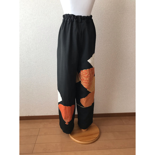 116 ☆黒留袖☆着物リメイク☆ベスト＆ワイドパンツ☆M☆一点物