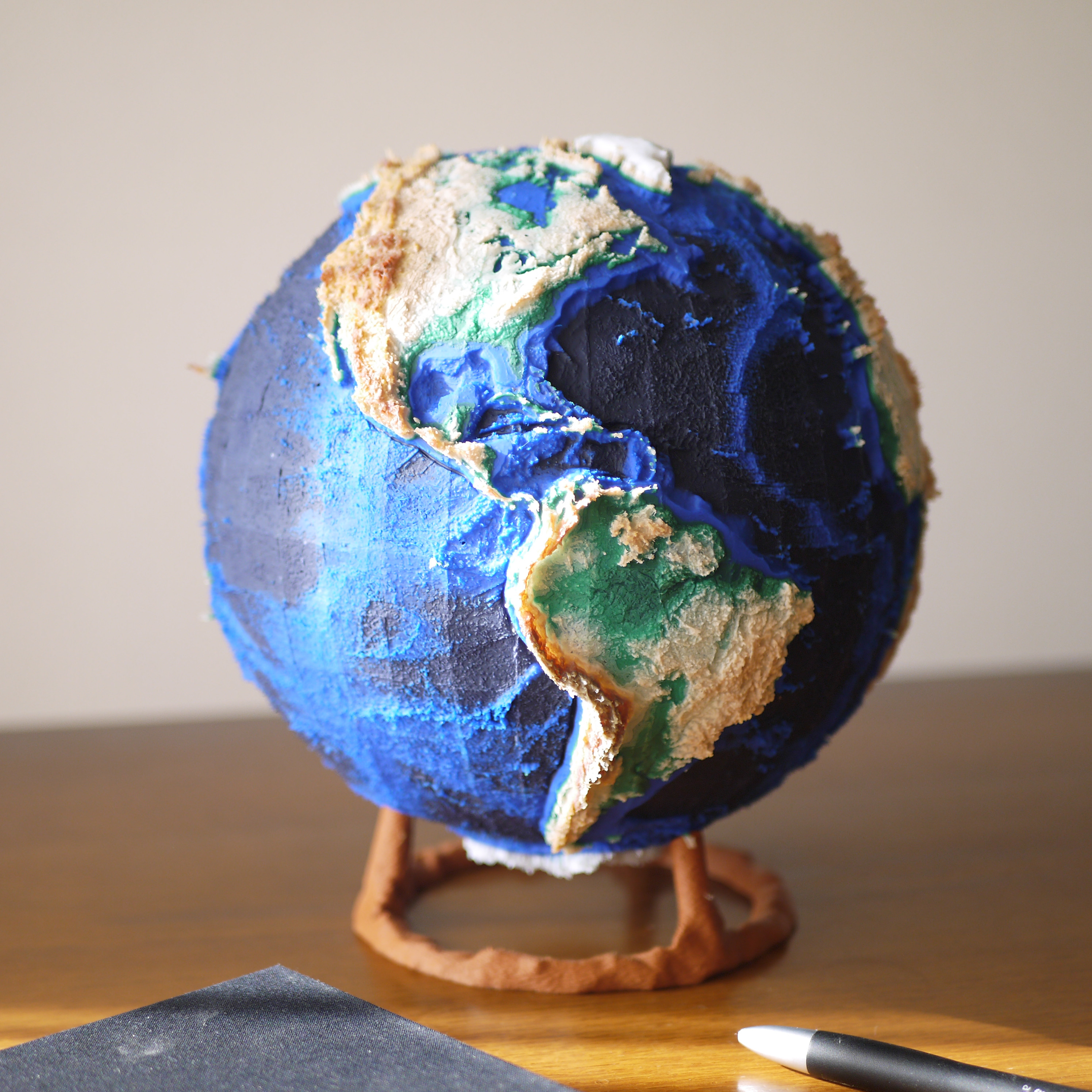 3Dレリーフグローブ：オーセンティック・マット - 地球の真の姿を宿す、究極のレリーフ