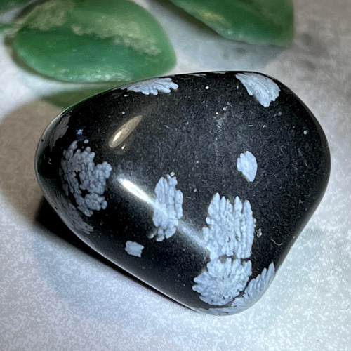 雪花石 ✿*:・スノーフレーク オブシディアン 黒曜石 原石 タンブル