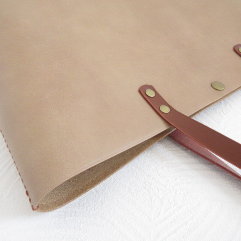 手縫い☆ワイドなA４対応♪《牛革》スムース・マーブルベージュ・ハンドソーイングトート・0404