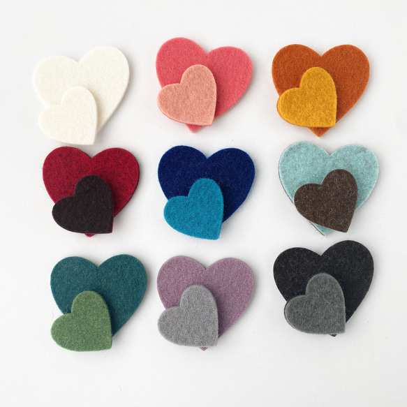 ワンダフルワールド ハート型フェルトワッペン ブローチ 大小セット赤