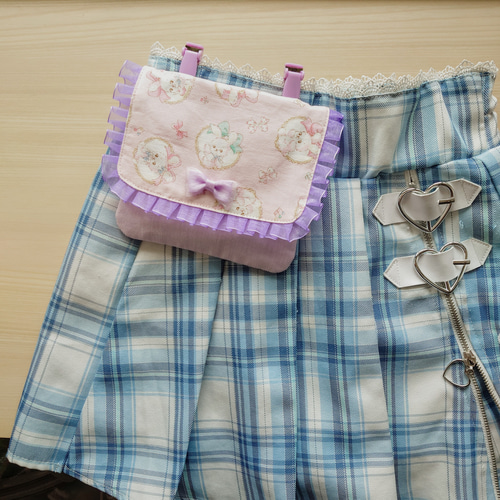 フリル移動ポケット☆ハンドメイド☆女の子☆オーダー受付中 簡単くるりんぱ✨フリルたっぷり♡ゆめかわ【移動ポケット】の