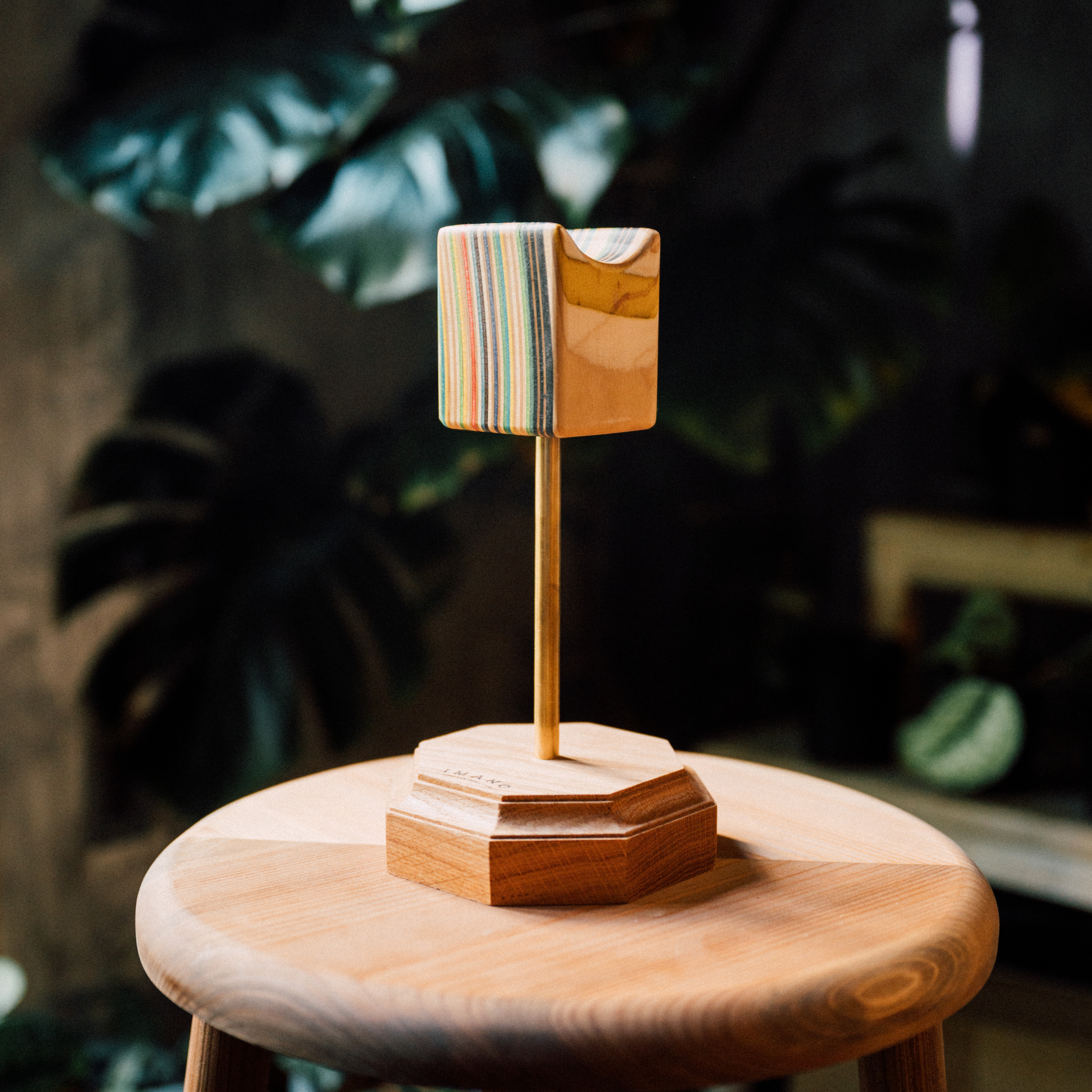 [スケボ再利用！] SB HEAD PHONE STAND